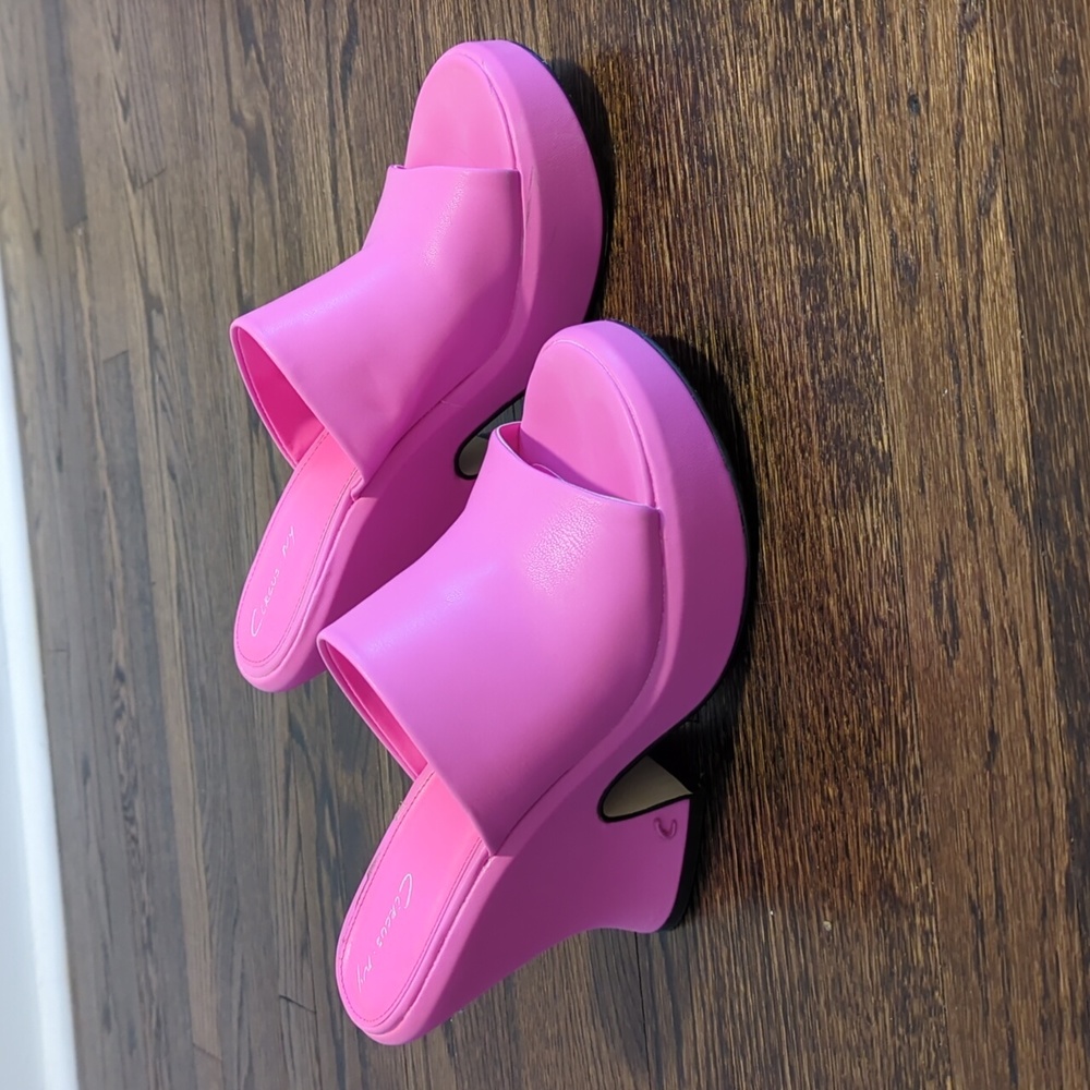 Circus by Sam Edelman Pink Wedges 8.5